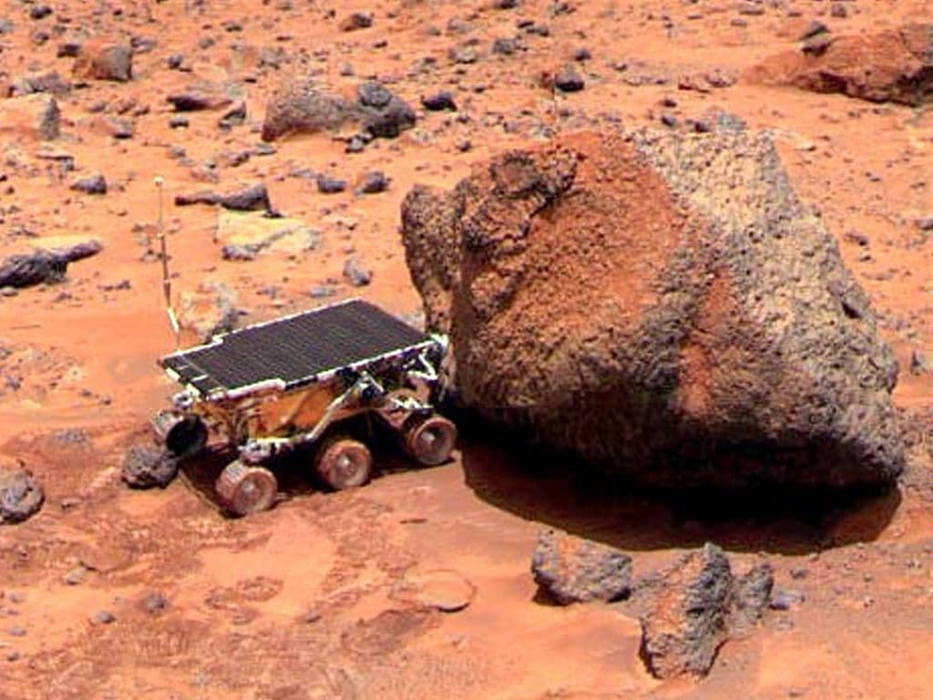 Wat is de naam van de eerste NASA-robot die rondreed op Mars? De robot uit 1997 was onderdeel van de missie van de Mars Pathfinder.