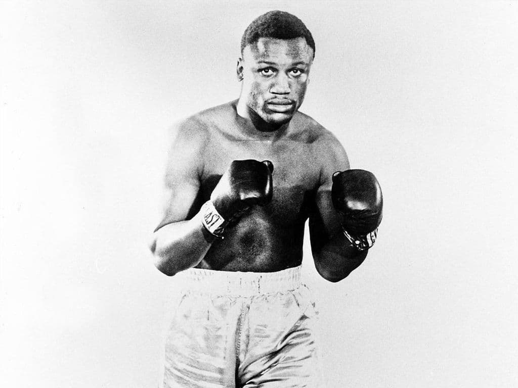 Wie werd wereldkampioen boksen toen Mohammed Ali zijn titel verloor?