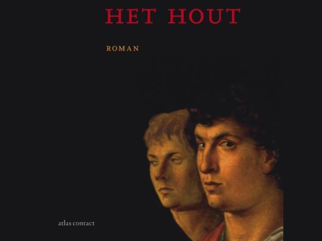 Hij schreef een boek en deed dit goed.  Deze Nederlander kaapte in 2015 de ECI -literatuurprijs weg voor zijn boek "Het Hout". In mei 2022 moesten we jammer genoeg afscheid nmeen van deze schrijver. Wie is deze man?