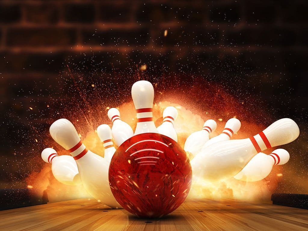 Wanneer je op een bowlingbaan een speciale worp of score hebt, zie je dikwijls de gekste filmpjes passeren op het scherm. Zo ook wanneer je 3 strikes na elkaar gooit. Hoe heet deze bowlingterm?