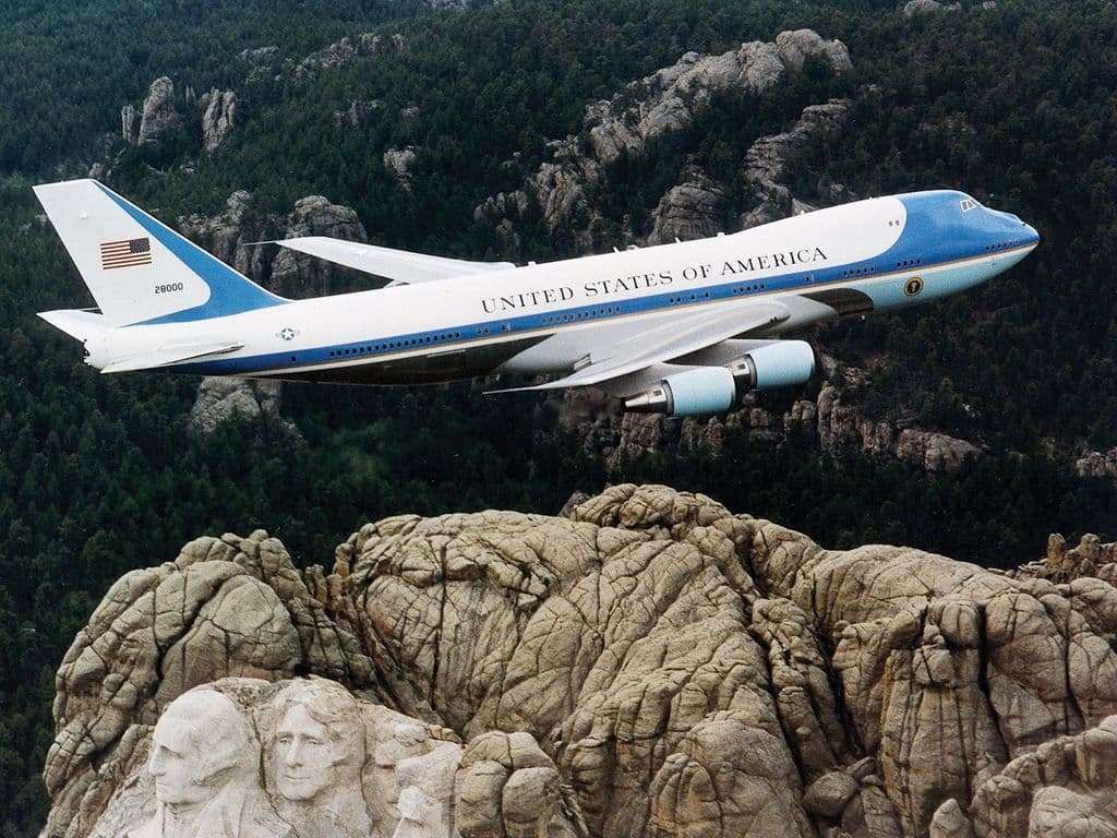 Hoe heet het vliegtuig waarmee de Amerikaanse president zich verplaatst?