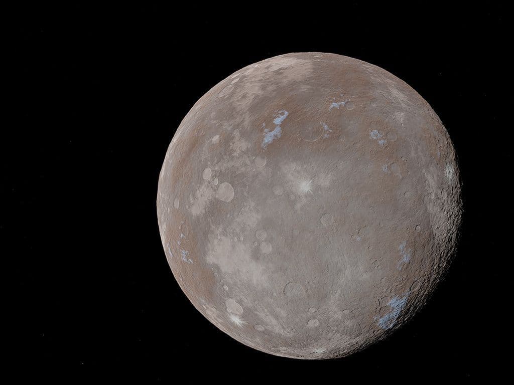 Het is de kleinste dwergplaneet in het Zonnestelsel en de enige in de planetoïdengordel. Ze werd in 1801 door Giuseppe Piazzi ontdekt en was zelfs een halve eeuw geclassificeerd als de achtste planeet. Met een diameter van ongeveer 950 km is ze verreweg het grootste object in de planetoïdengordel. Bovendien is ze vanwege de hoge schijnbare helderheid onzichtbaar voor het blote oog. Welke dwergplaneet, tevens Romeinse godin, zoeken we?