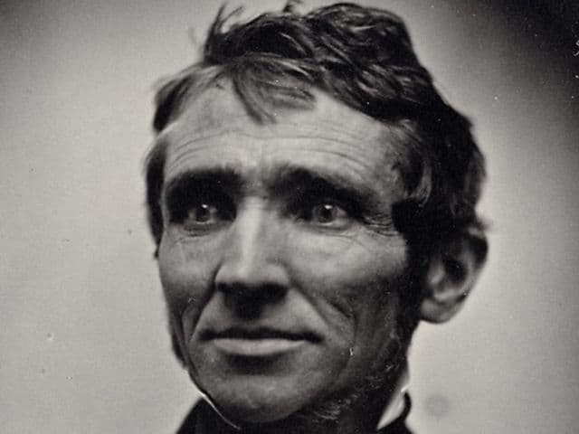 Wat is de naam van deze Amerikaan die bekend is geworden als uitvinder van het vulkaniseren van rubber waarvoor hij in 1844 een octrooi ontving?