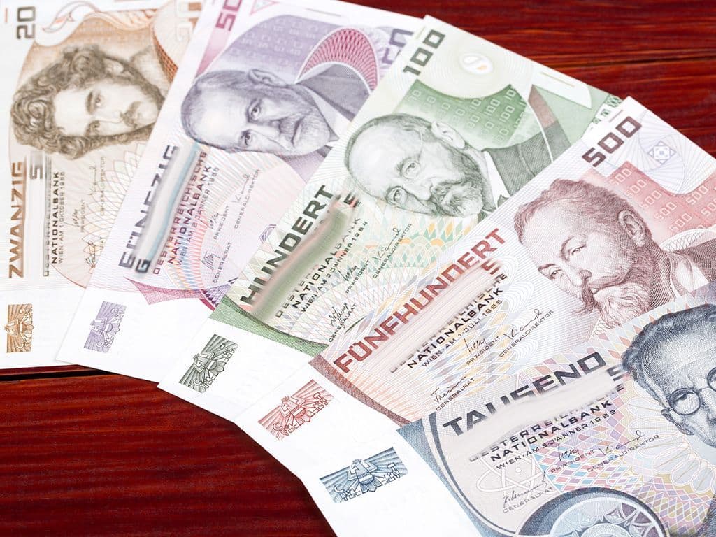 Wat is de munteenheid van Oostenrijk voor de invoering van de euro (in 2002)?