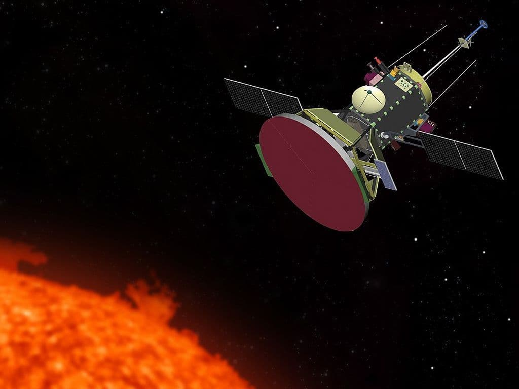 Deze ruimtesonde werd op 12 augustus 2018 in opdracht van NASA door United Launch Alliance gelanceerd, en zal in de loop van zeven jaar 24 maal langs de Zon vliegen. Wat is de naam van dit onbemand Amerikaans ruimtevaartuig van Nasa?