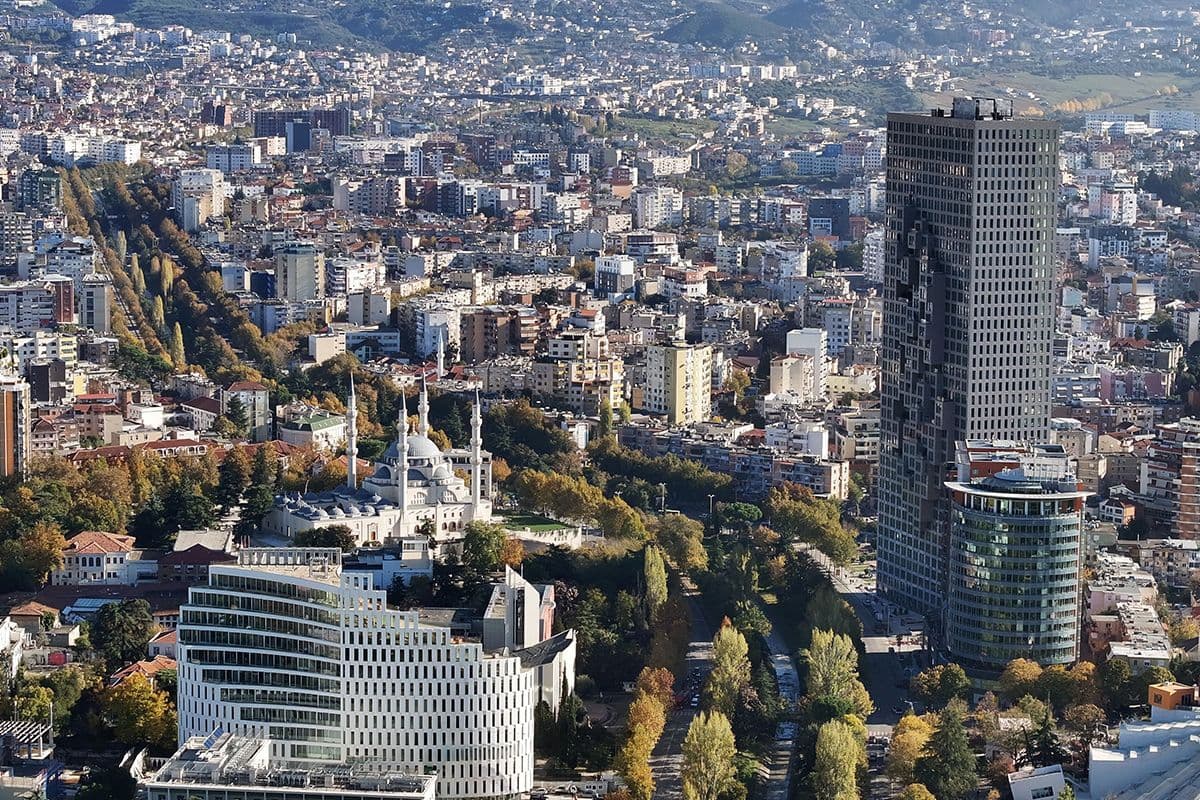 Wat is de hoofdstad van Albanië?