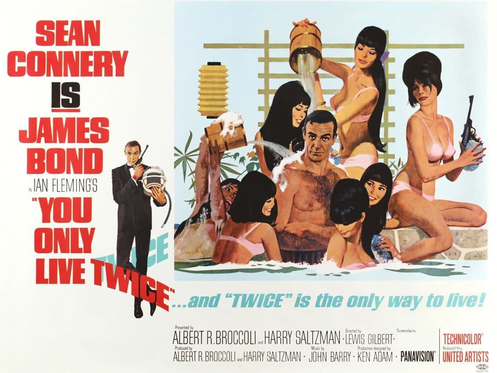 In de vijfde James Bond film “You Only Live Twice” uit 1967 gaat James Bond, nadat er een paar ruimtecapsules zijn gekaapt, naar Japan om uiteindelijk de zoveelste keer de strijd aan
te gaan met de misdaadorganisatie SPECTRE. De naam van de scenarioschrijver valt op, want het is een Britse schrijver die iedereen kent. Wie?
