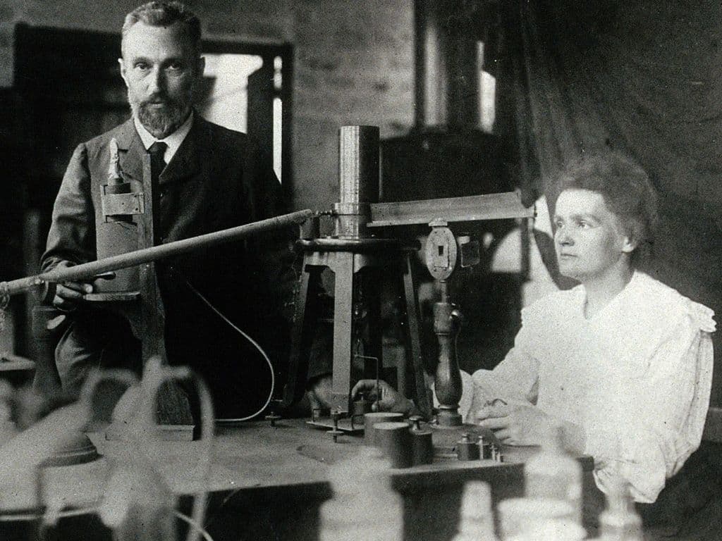 (Marie) Curie